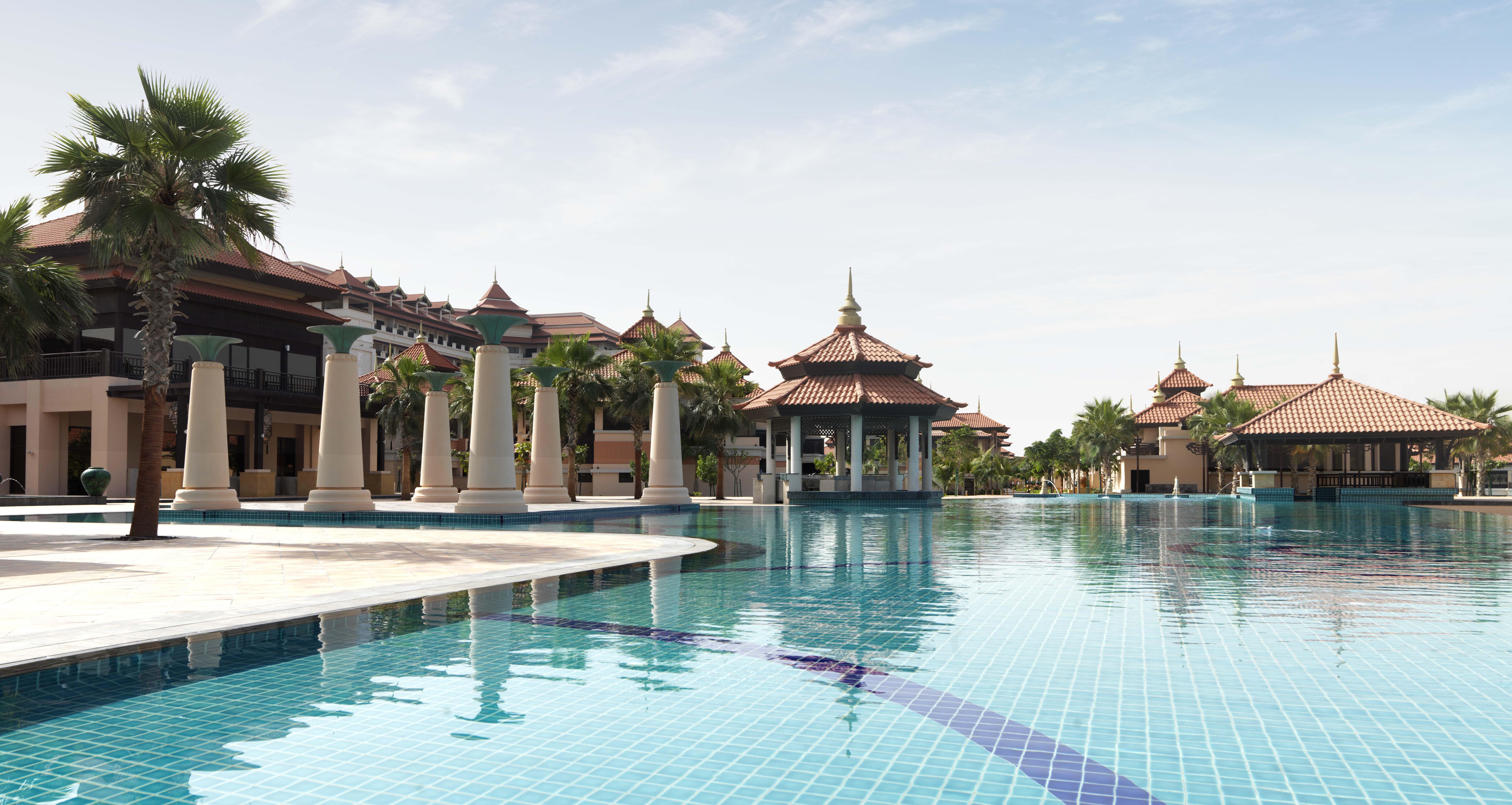 Anantara The Palm Dubai Resort Exterior photo